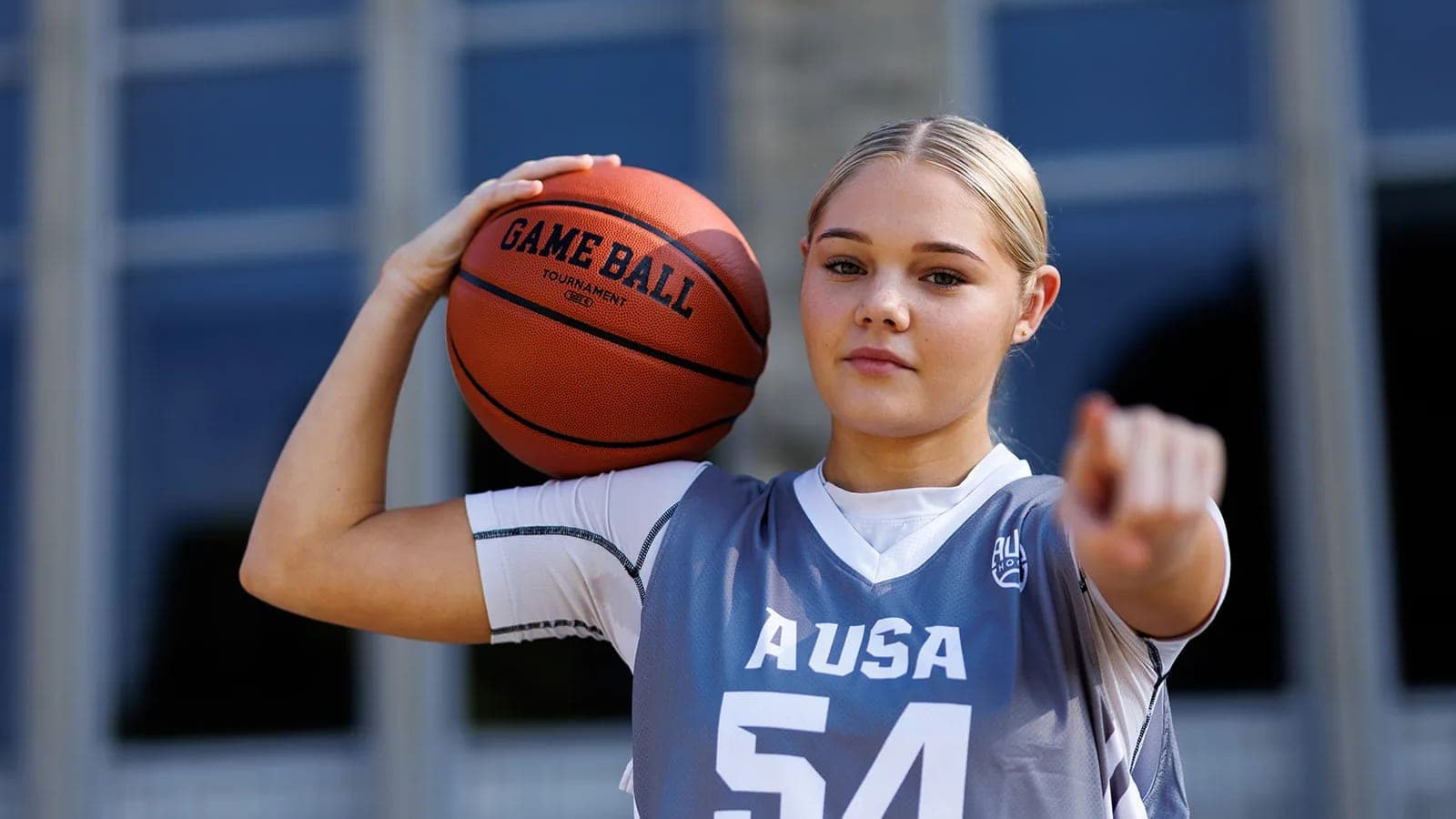 Jessie Whinwray Commits to Utah State Eastern Women's Basketball