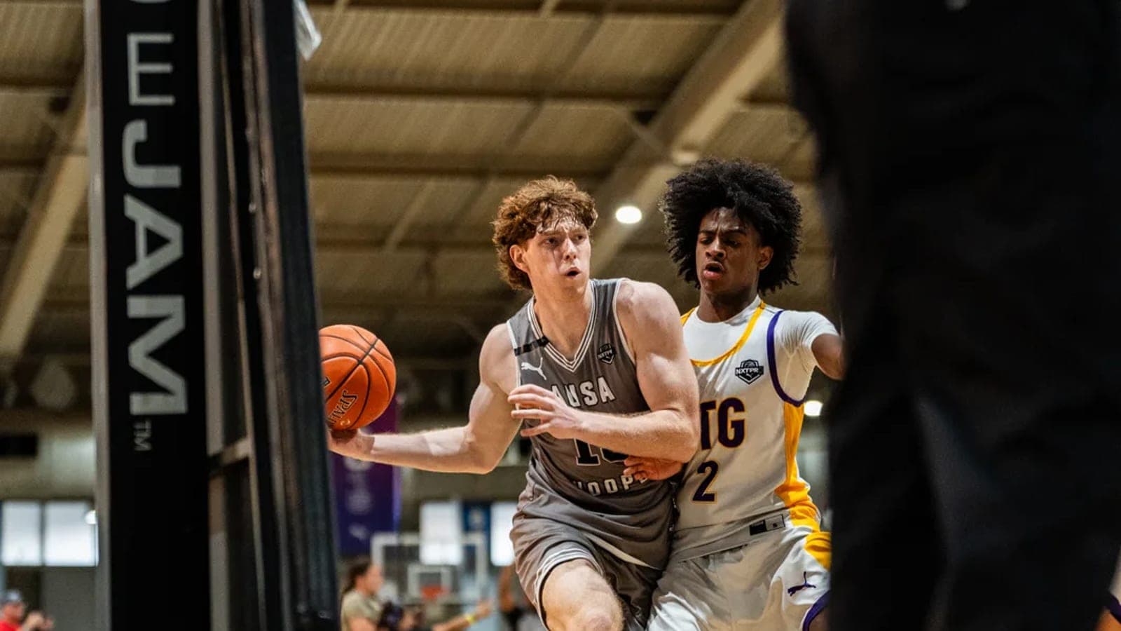 Monty Darwin Commits to Muskegon Community College Basketball